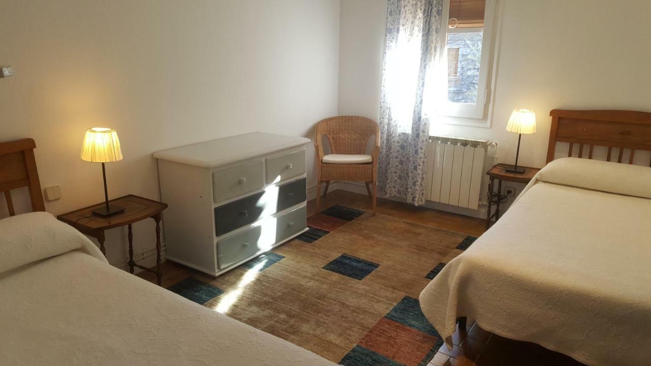 Salvanereta Beuda Bagian luar foto